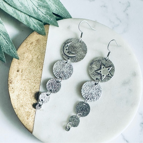 2/$30🌵 Celestial Silver Disc Star Crescent Moon Drop Earrings NEW Boho Jewelry - Picture 1 of 6